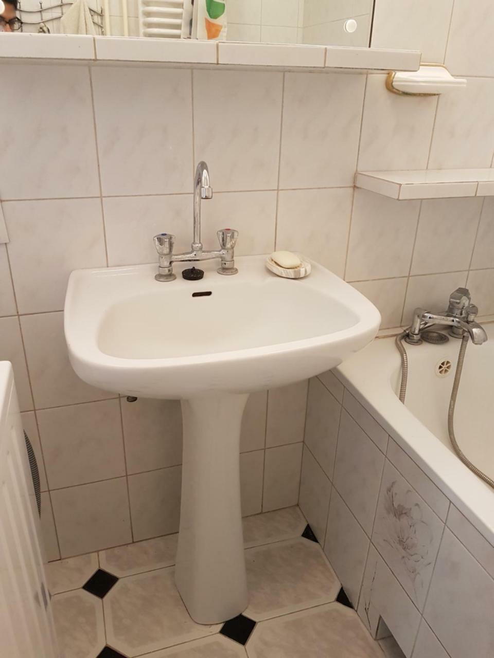 The Residency Apartment Варшава Екстериор снимка